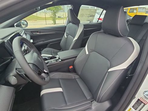 New 2026 Toyota Camry SE image 14