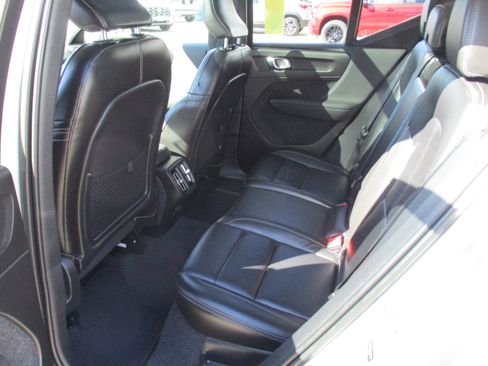 Used 2023 Volvo XC40 B5 Plus w/ Driver Assist Package image 13