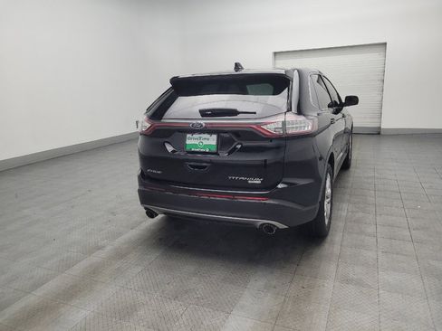 Used 2018 Ford Edge Titanium w/ Technology Package image 9