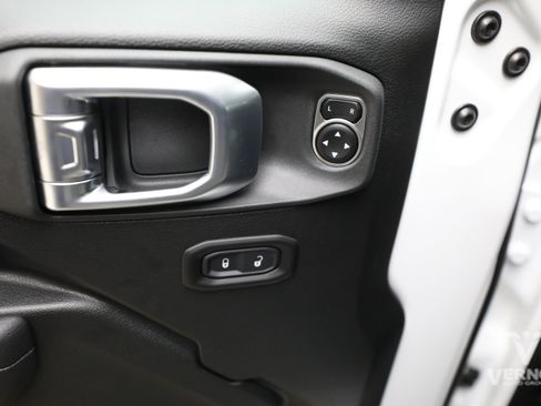New 2026 Jeep Wrangler Unlimited Sport AWD/4WD image 18
