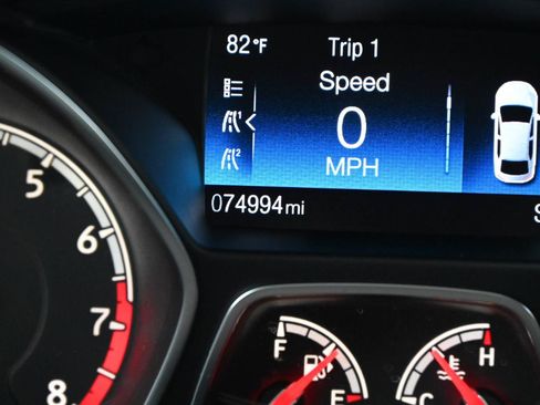 Used 2017 Ford Focus ST w/ Equipment Group 401A FWD image 27