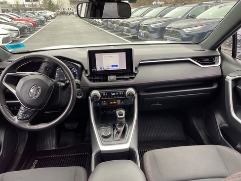 Certified 2023 Toyota RAV4 SE image 19