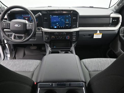 New 2026 Ford F250 XLT w/ XLT Premium Package AWD/4WD image 22