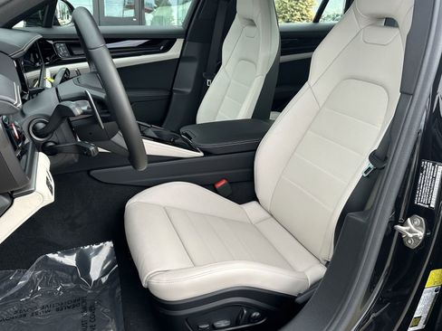 New 2026 Porsche Panamera 4 image 5