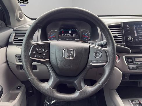 Used 2021 Honda Pilot EX image 9
