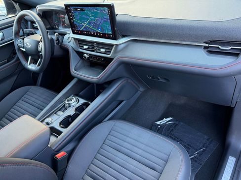 New 2026 Ford Explorer ST-Line image 21