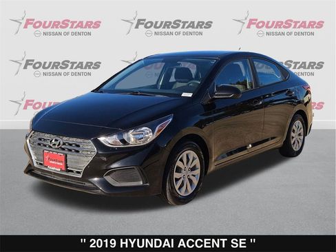 Used 2019 Hyundai Accent SE image 9