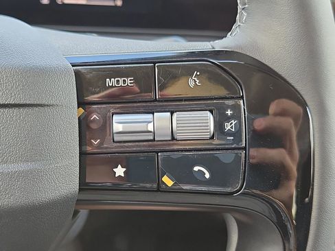 New 2026 Kia Sorento LX image 30