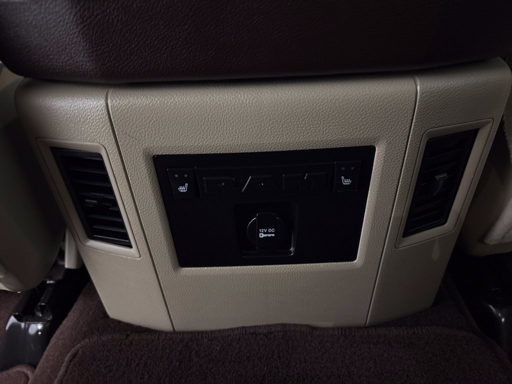 Used 2014 RAM 3500 Laramie AWD/4WD image 35