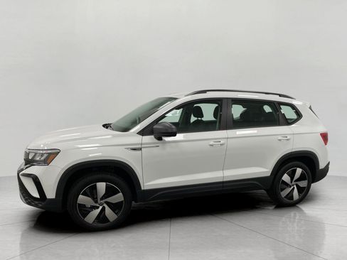 Used 2023 Volkswagen Taos S AWD/4WD image 8