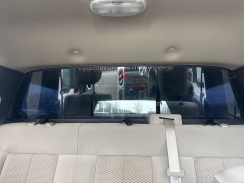 Used 2010 Ford F150 XLT image 38