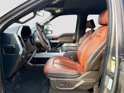 Used 2021 Ford F250 King Ranch w/ Chrome Package image 22