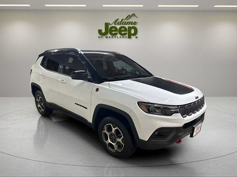 Used 2022 Jeep Compass Trailhawk w/ Trailhawk Elite Group AWD/4WD image 12