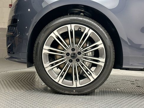 New 2026 Land Rover Range Rover Sport Dynamic SE AWD/4WD image 5