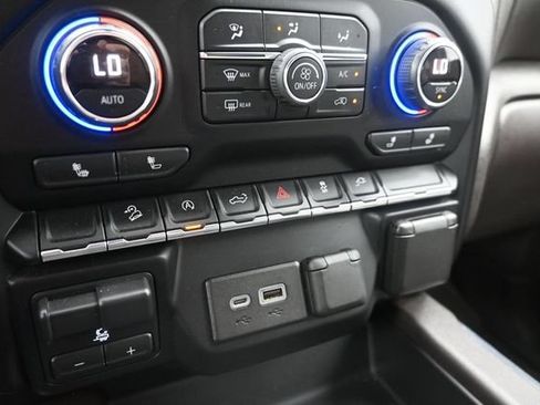 Used 2019 Chevrolet Silverado 1500 RST w/ All-Star Edition AWD/4WD image 30