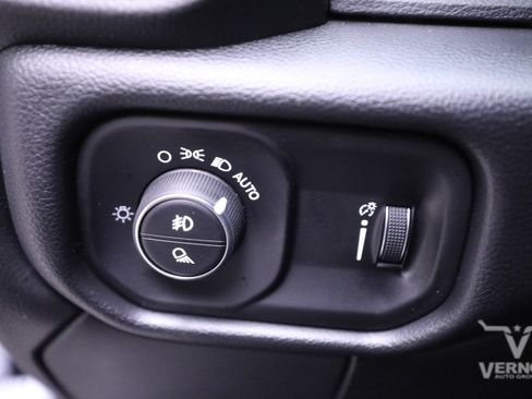 New 2026 RAM 2500 Tradesman image 16