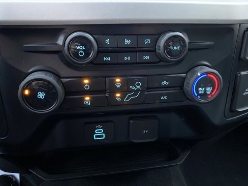 Certified 2024 Ford F250 XLT image 19