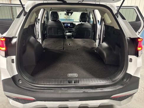 Used 2023 Kia Sportage EX image 19