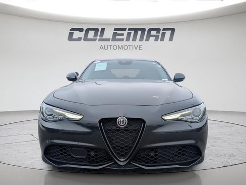 Used 2019 Alfa Romeo Giulia AWD image 2