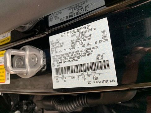 New 2026 Lincoln Nautilus Reserve image 23