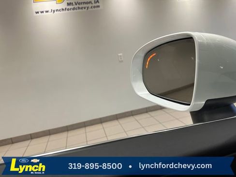 Used 2022 Volvo XC60 B5 Inscription w/ Advanced Package AWD/4WD image 17