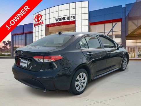 Used 2024 Toyota Corolla LE FWD image 6
