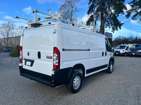 Used 2022 RAM ProMaster 2500 image 7