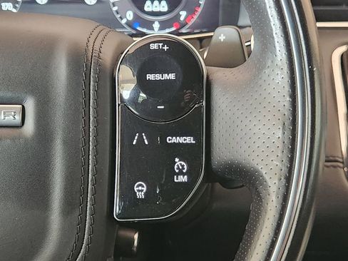 Used 2020 Land Rover Range Rover Evoque R-Dynamic SE AWD/4WD image 28