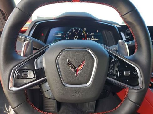 Used 2021 Chevrolet Corvette Stingray Preferred Cpe w/ Z51 Performance Package image 12