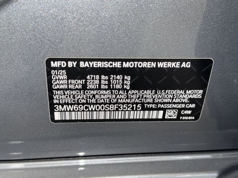 Certified 2025 BMW 330i Sedan image 38