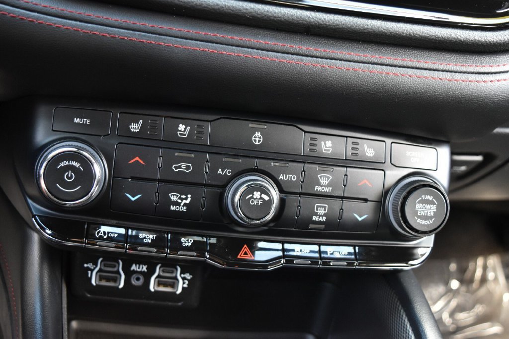Used 2024 Dodge Durango GT AWD/4WD image 24