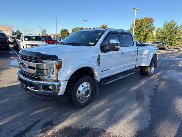 Used 2019 Ford F450 Lariat w/ Lariat Ultimate Package AWD/4WD image 3