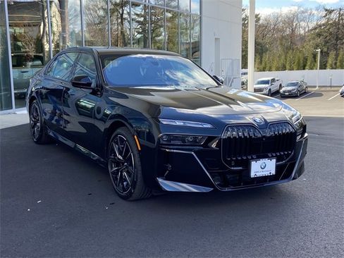 Certified 2025 BMW 740i xDrive w/ Executive Package image 3