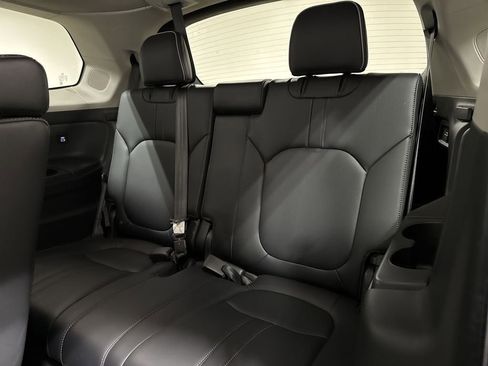 Used 2023 Honda Pilot Elite image 25