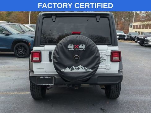 Certified 2023 Jeep Wrangler Willys image 4