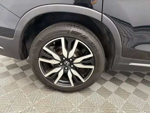 Used 2022 Honda Pilot Touring image 19