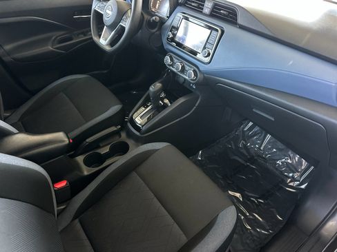 Used 2024 Nissan Versa SV FWD image 14