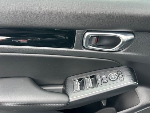 Used 2025 Honda Civic Sport Touring image 14