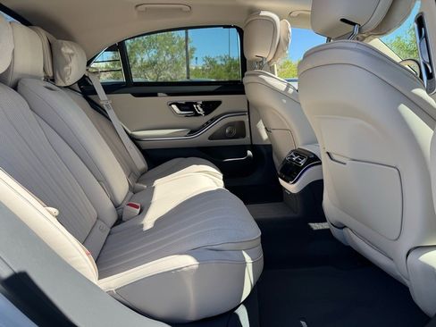New 2026 Mercedes-Benz S 500 4MATIC image 19