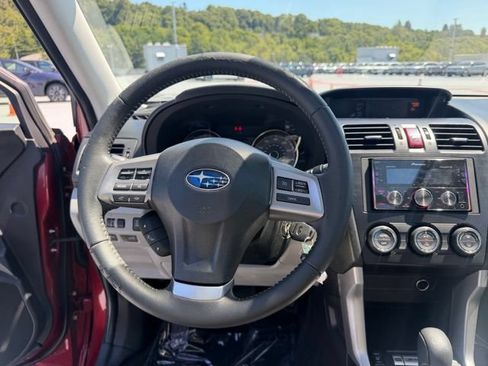 Used 2015 Subaru Forester 2.5i Limited AWD/4WD image 12