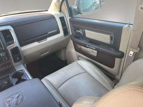 Used 2014 RAM 1500 Laramie AWD/4WD image 28