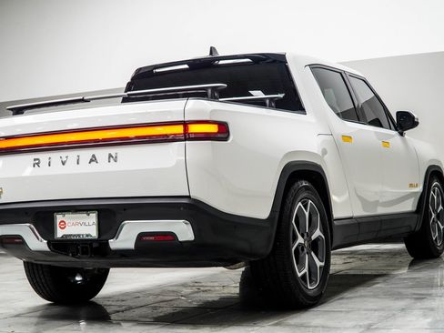 Used 2022 Rivian R1T Adventure image 13