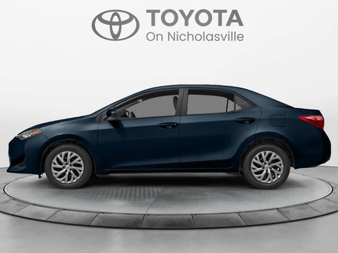 Used 2019 Toyota Corolla LE FWD image 3