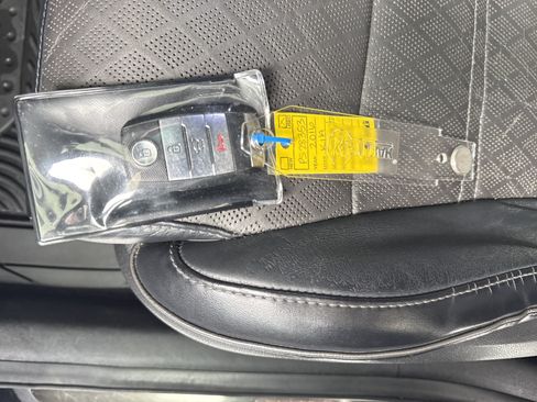 Used 2016 Kia Sorento SX FWD image 36