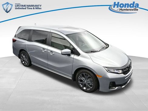 New 2026 Honda Odyssey Touring image 27