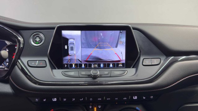 Used 2020 Chevrolet Blazer RS FWD image 29
