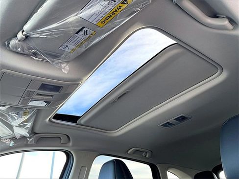 New 2025 MAZDA CX-5 Carbon Edition image 14