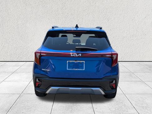 Used 2024 Kia Seltos S FWD image 4