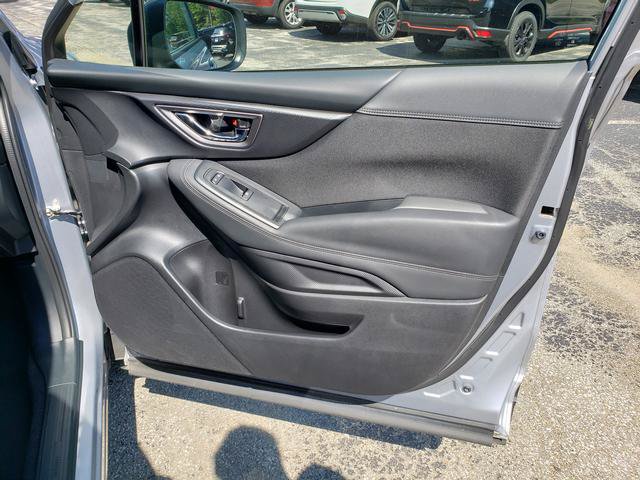 Used 2023 Subaru Forester Premium AWD/4WD image 20