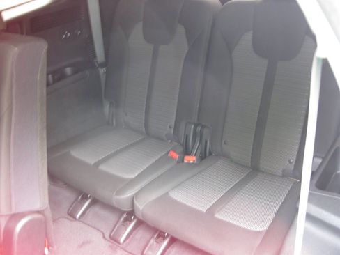 Used 2021 Kia Sorento LX FWD image 27